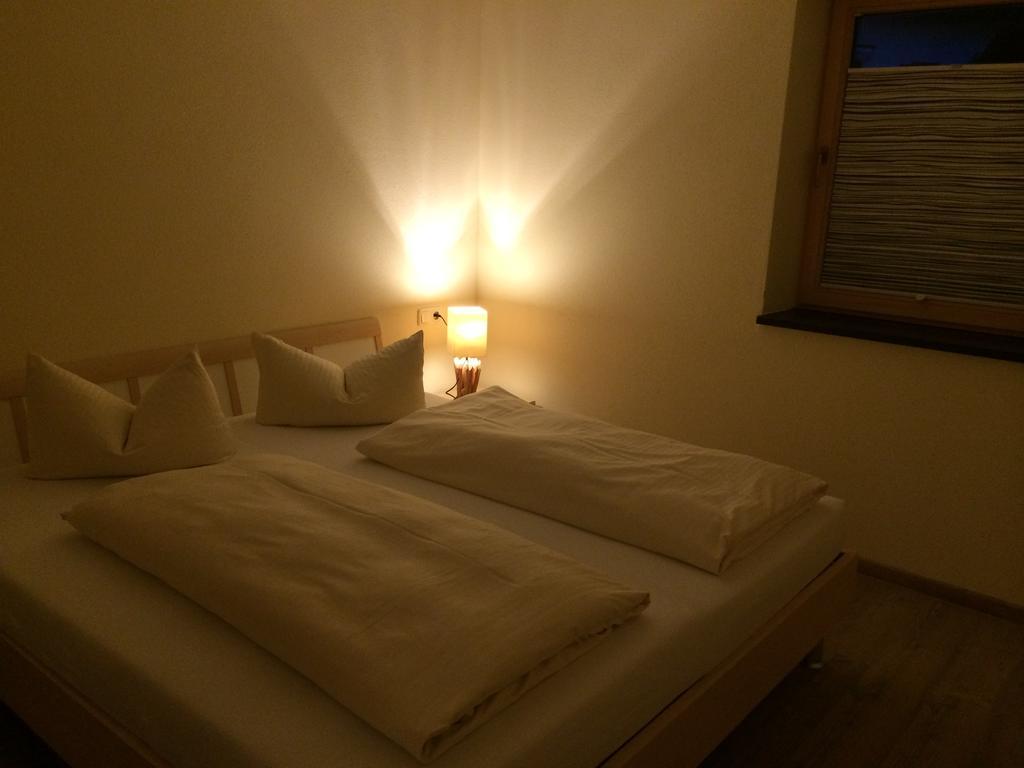 Apartments Clara Garmisch-Partenkirchen Quarto foto